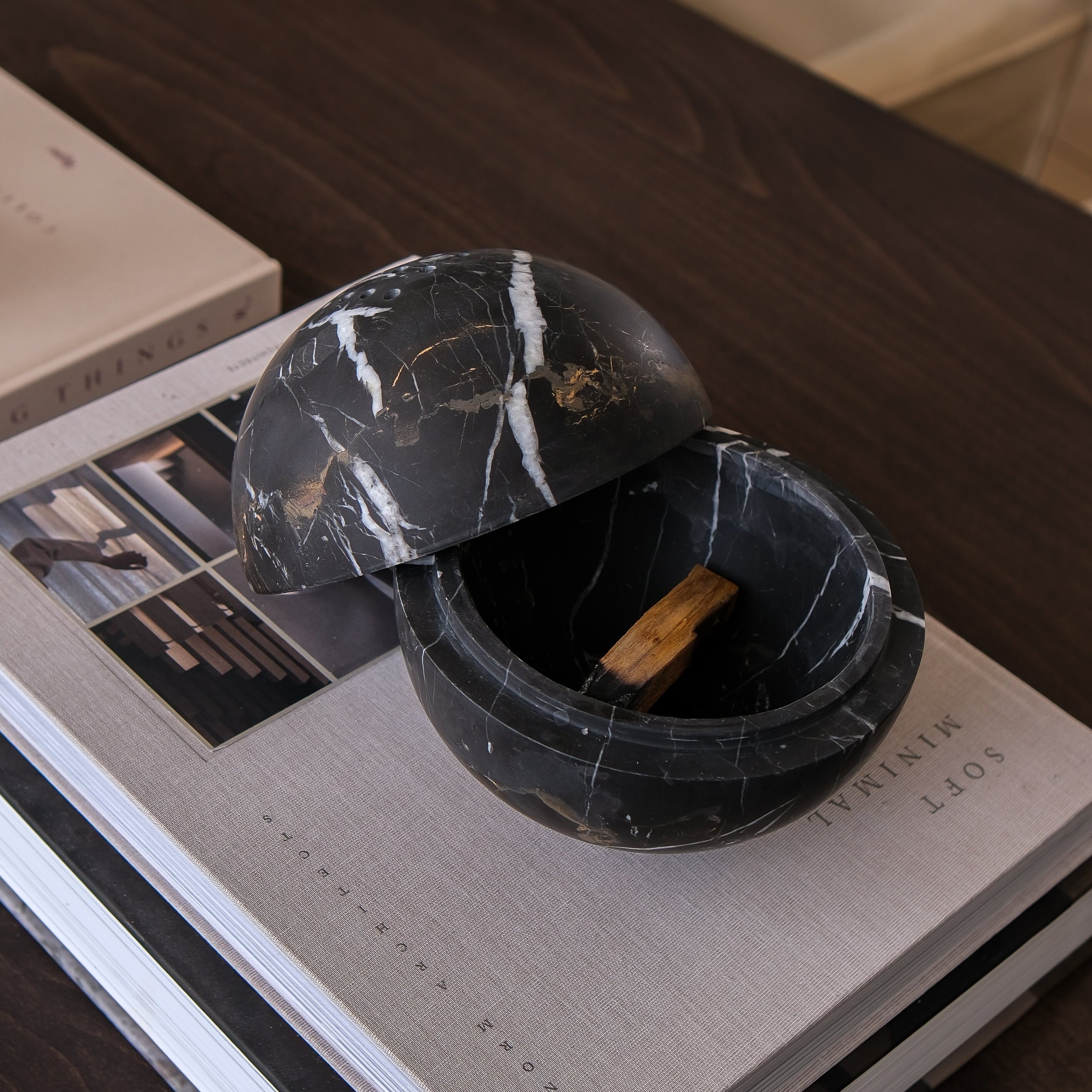 Globe incense holder in black Portoro marble
